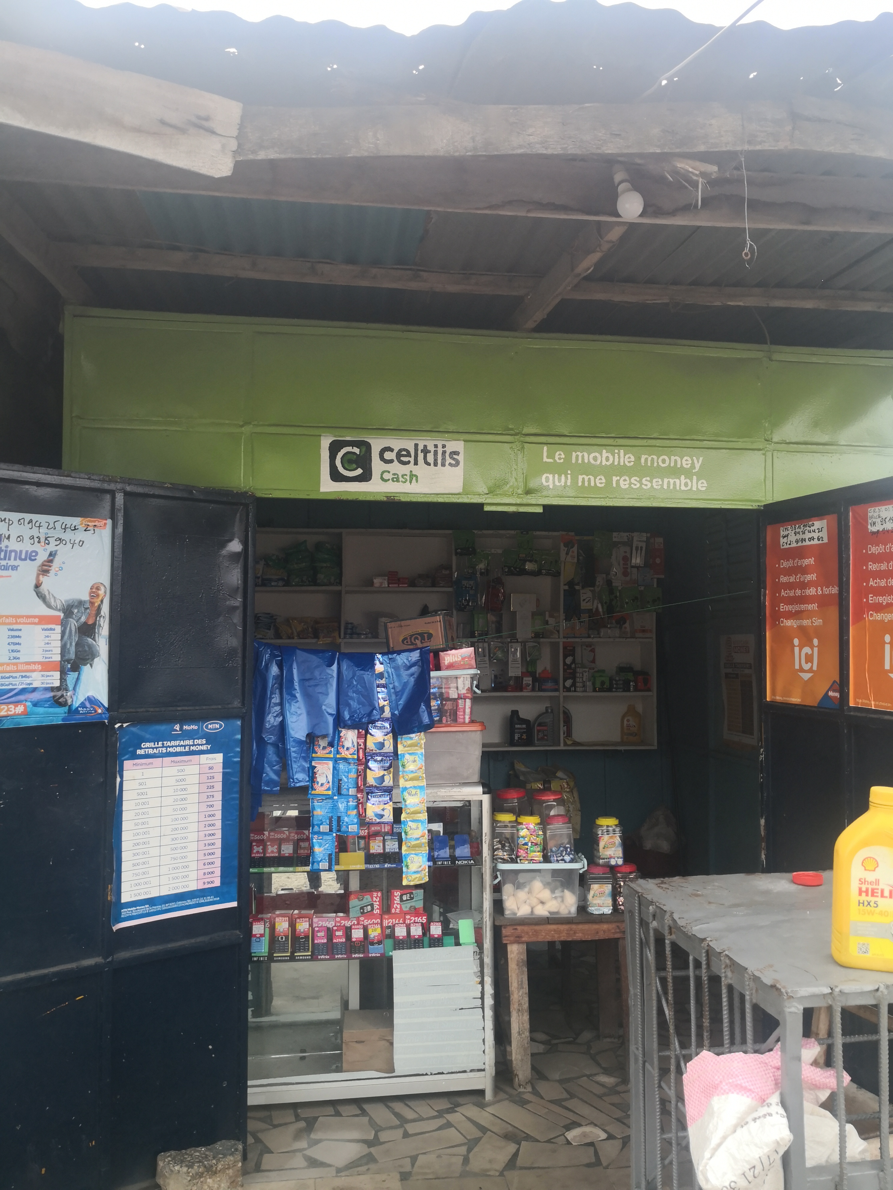 Façade OLUWACHEOUN SERVICE