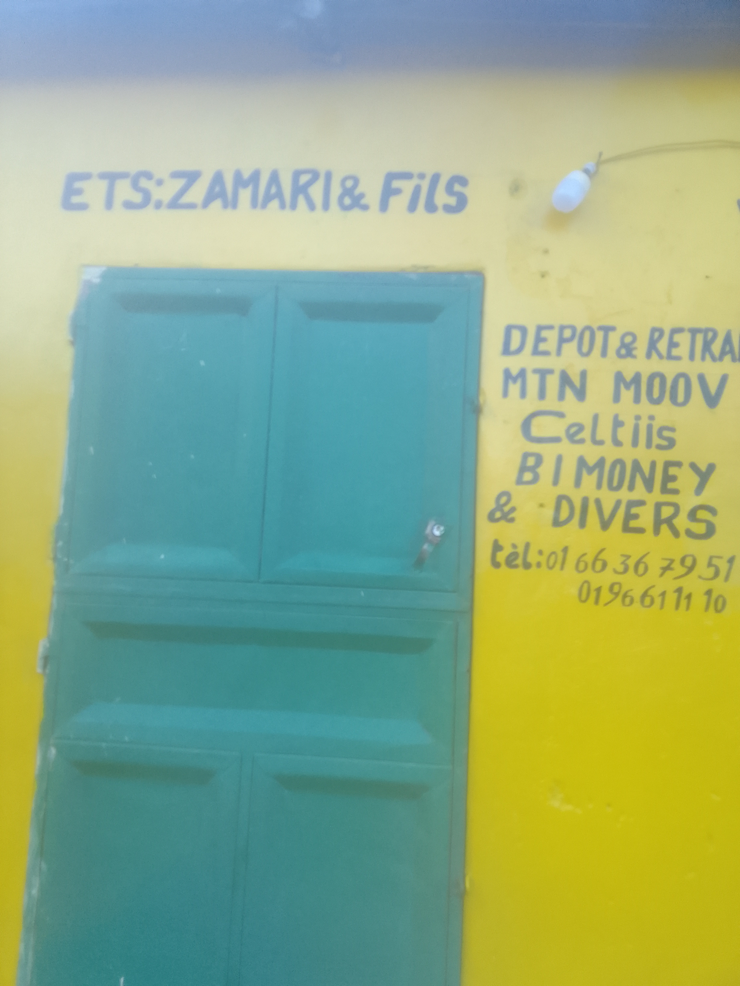 Façade ZAMARI ET FILS