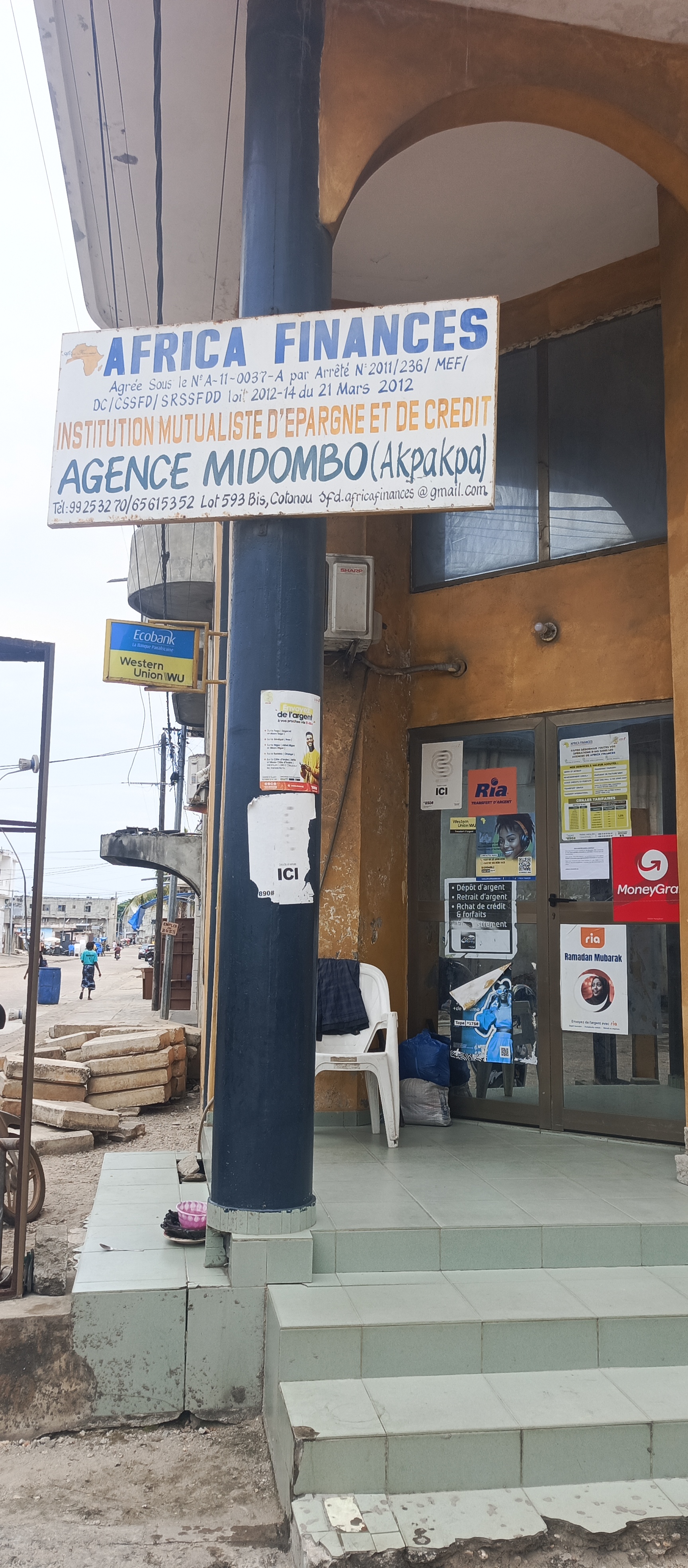 Façade AFRICA FINANCES MIDOMBO