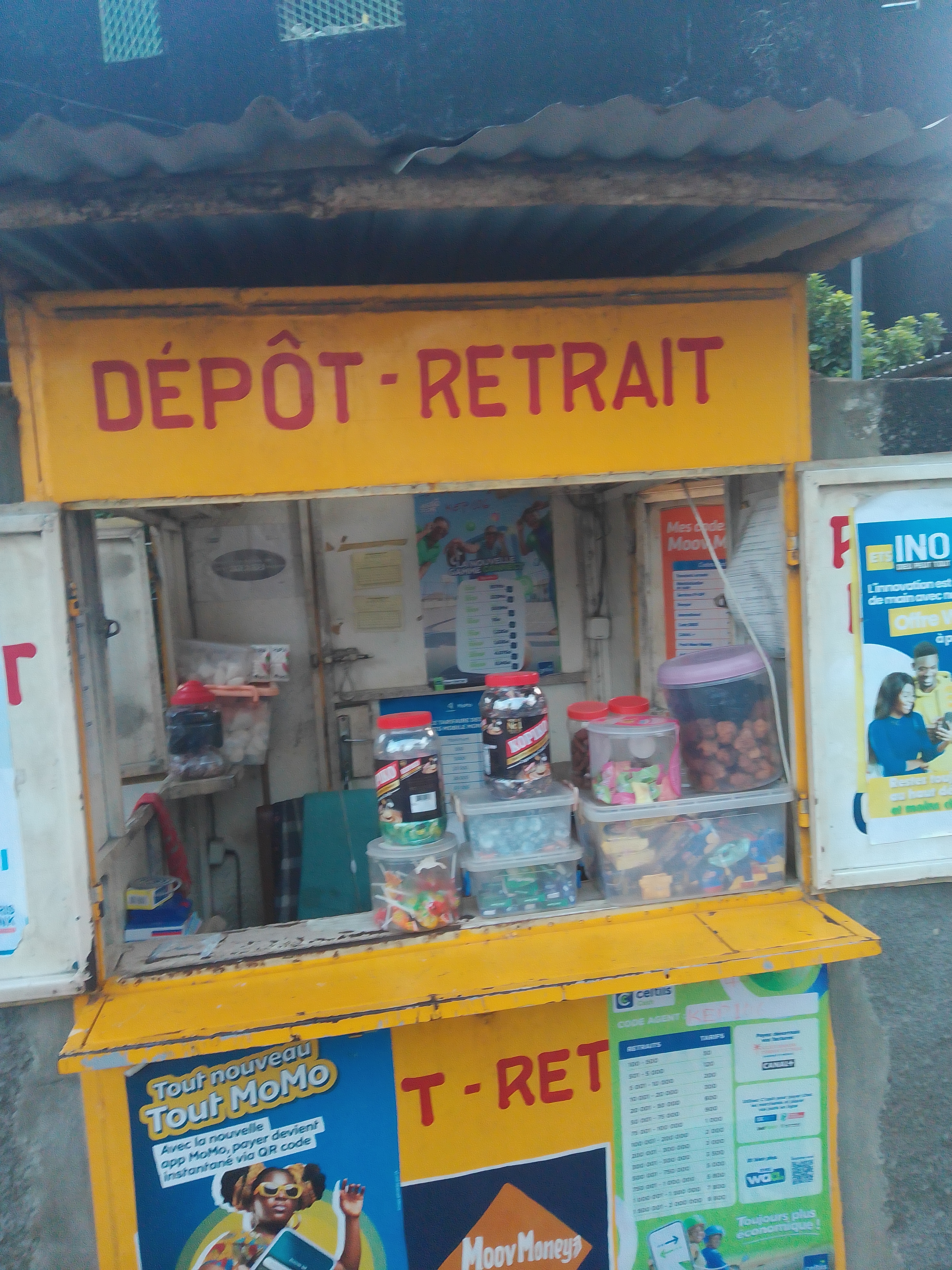 Façade INO DIEU PEUT TOUT