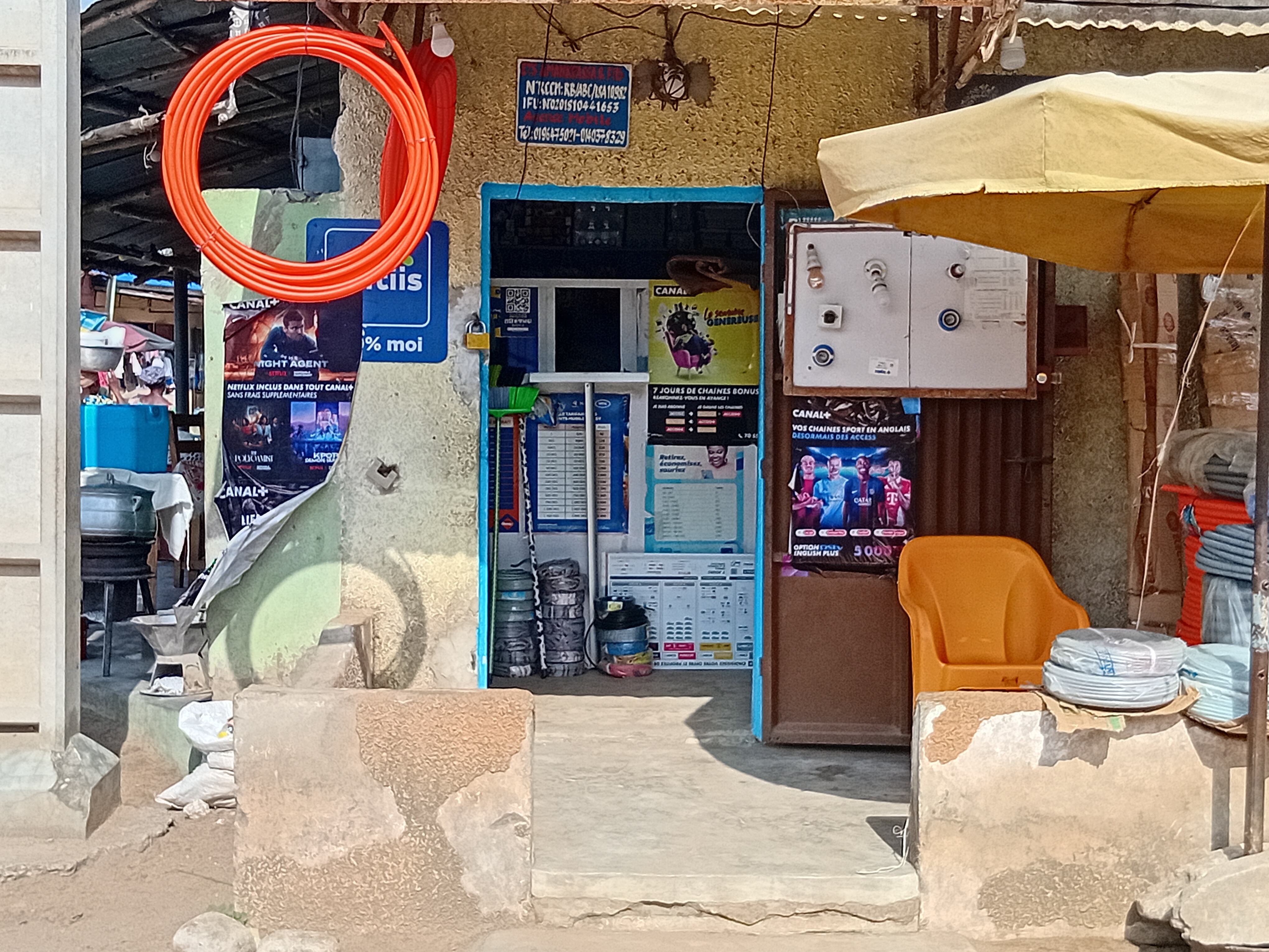 Façade AMANKPASSA ET FILS 1